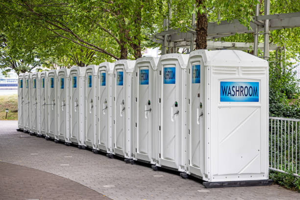 Best Porta potty rental near me  in Croswell, MI